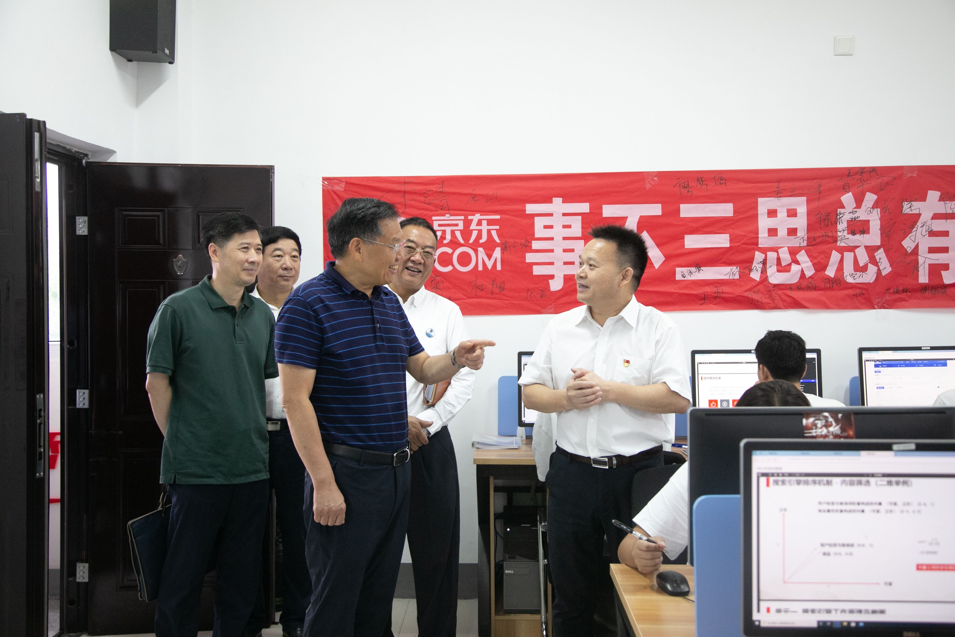 8B3A006C654C989CFCBE12BF3DD3B0A0 8B3A006C654C989CFCBE12BF3DD3B0A0